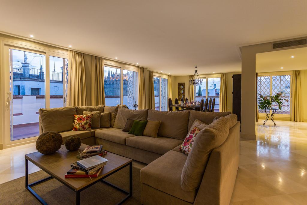 Puerta Principe Luxury Apartments Sevilha Quarto foto