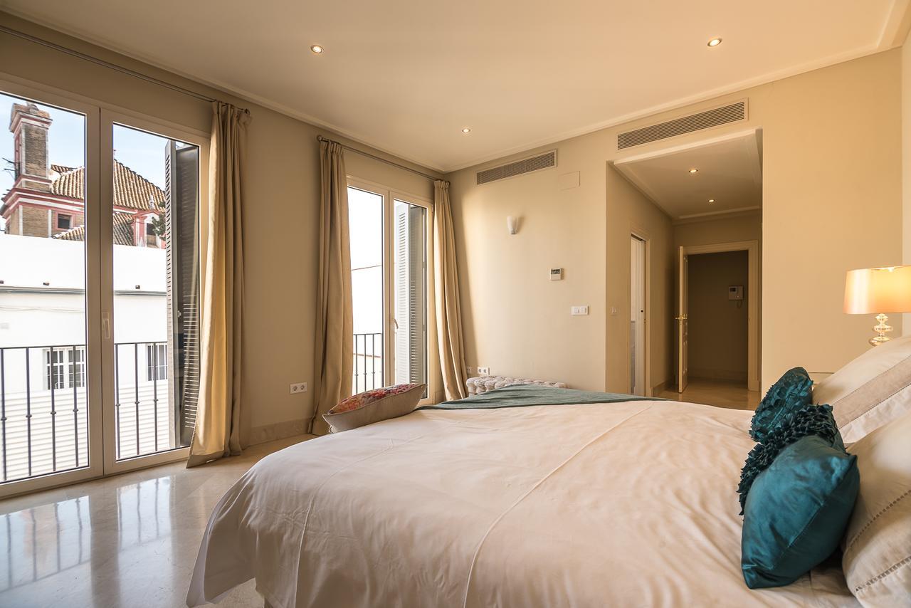 Puerta Principe Luxury Apartments Sevilha Exterior foto